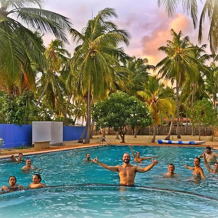 Cocodance Kitesurfing Resort 칼피티야 외부 사진