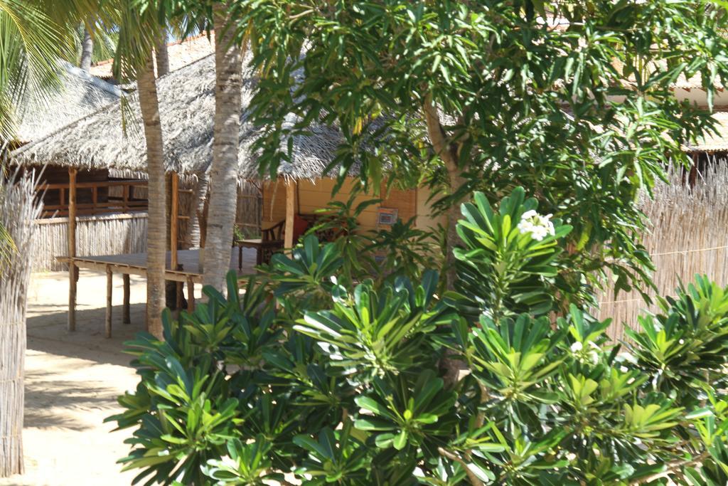 Cocodance Kitesurfing Resort 칼피티야 외부 사진